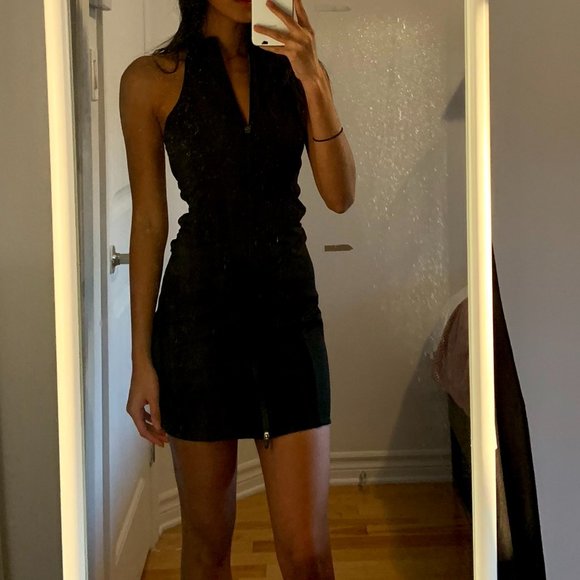 Iamgia Backless Dress - Picture 3 of 3